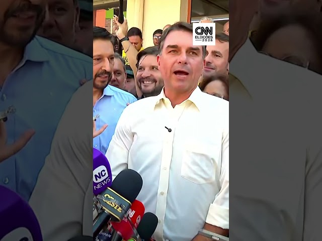 Flávio diz que "Dark Horse" é "página virada" e evita detalhar contas
