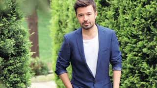 Yalın - Sesinde Aşk Var (Official Audio)