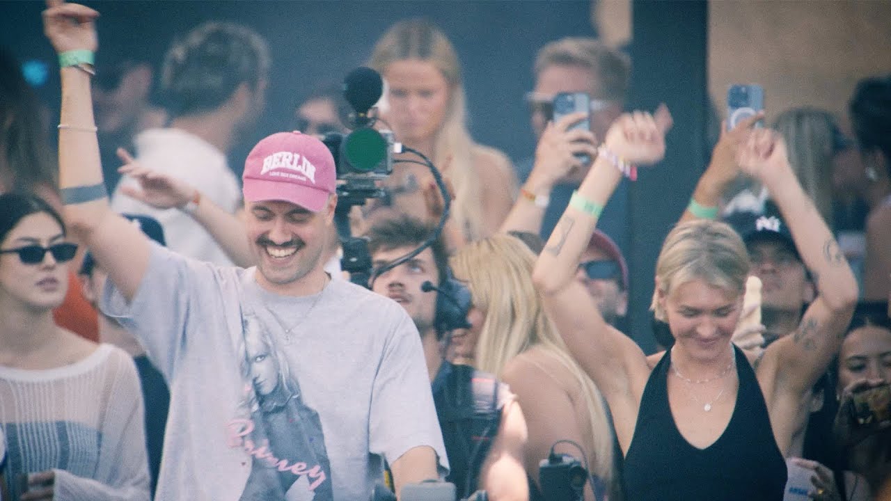 KI/KI b2b Marlon Hoffstadt - Live @ Zeebrugge Beach, Belgium 2025