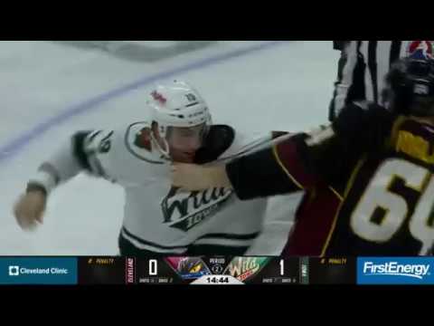 Luke Kunin vs Jordan Maletta Jan 27, 2018
