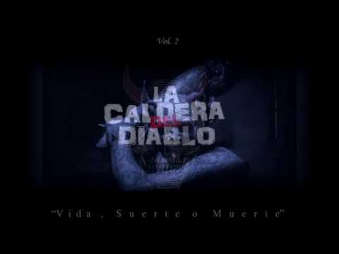 14_ Police en el Area__Reggaeman_LaCalderaDelDiablo (Prod.by ActitudMalandra)