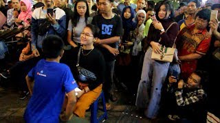 Download lagu Gayeng Lur!! Rian Ambyar Joget Juragan Empang ~ Bareng New Carehal Angklung Malioboro jogja mp3