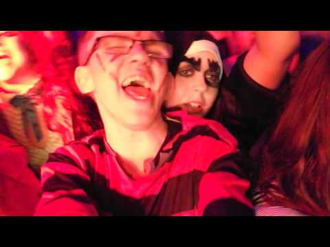 IKON LIVE HALLOWEEN 2016 - Ultrabeat - Use Somebody