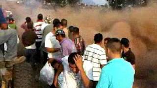 Corran porque viene la tierra