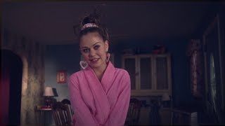 Alexis Dziena | Broken Flowers