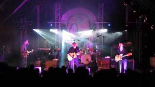 Indietracks 2009: Teenage Fanclub - Baby Lee (live)