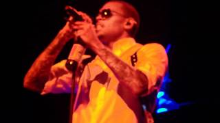 Chris Brown Singing Leave The Club