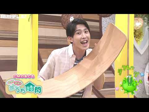 スイミングプールとテラス用のモジュール式インフレータブルベッド、Pigro Felice によるデザイン  庭園