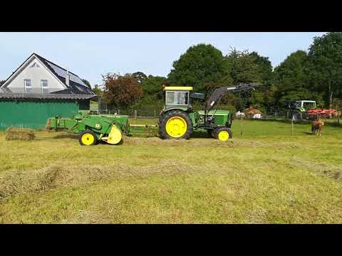 John  Deere 2030 mit Presse 224t Heuernte 2017 2.