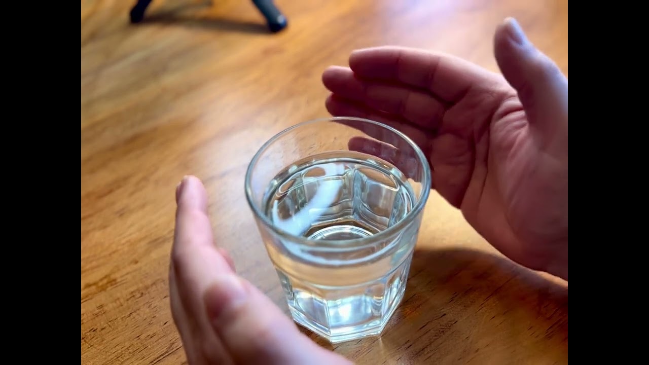 “Agua Bendecida, Agua Milagrosa” hoy te enseño a potenciar tus peticiones al Universo! ❤️🦋🌹😇