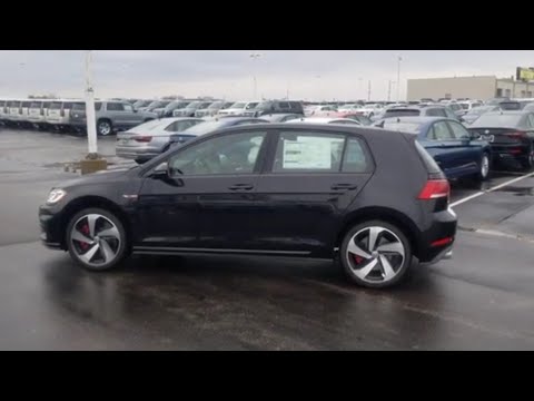 2020 VW Golf 2.0T GTI SE 6 speed manual
