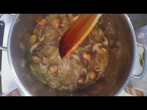 download lagu mp3 mp4 French Onion And Mushroom Soup, download lagu French Onion And Mushroom Soup gratis, unduh video klip French Onion And Mushroom Soup