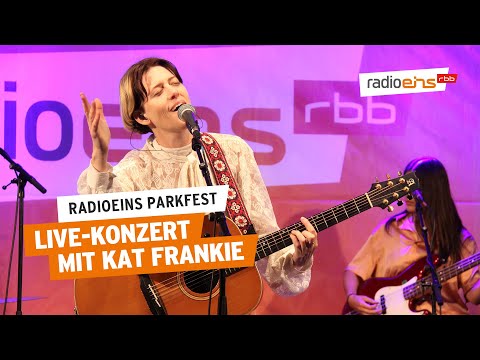 Live-Konzert mit Kat Frankie I Das radioeins Parkfest 2022