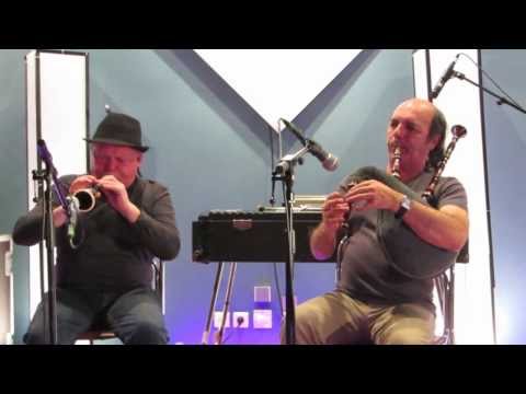 30 ANS de scène Annie EBREL - LE BIHAN / MOLARD - Gavotte montagne