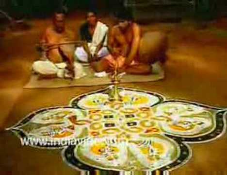 Pulluvan Paattu, a ritualistic song of Kerala snake gods Pulluvakkudam Pulluvaveena — वीडियो थंबनेल