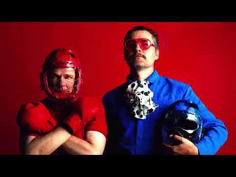 Kenneth Bager & Findlay Brown ft. Anders Ponsaing & Kasper Tranberg - Red Flowers (Officiel Video)