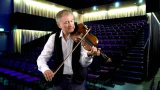 Isn't she lovely by Stevie Wonder performed by jazz violinist Alex Yellowlees.mp4