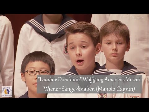 Wiener Sängerknaben (Vienna Boys' Choir) | "Laudate Dominum" Wolfgang Amadeus Mozart (2015)