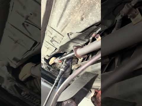 Έβαλα καινούργια εξάτμιση στο MX5!