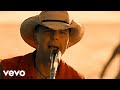 Kenny Chesney, Uncle Kracker - When The Sun Goes Down (Official Video)