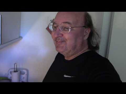 MongoTV_1504 - IRMA Haul 88 Kroner - 4 Glas BRUN SOVS og PIZZA