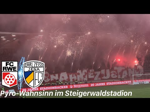 FC Rot-Weiß Erfurt - FC Carl-Zeiss Jena | mehrteilige Mega Pyroshow & Choreo bei Erfurter Derbysieg