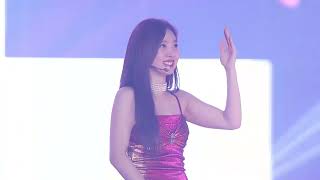 Twice- &#39;HO!&#39; 4K 60FPS।TWICE World Tour 2019 &#39;TWICELIGHTS&#39; In Seoul (Medicore Upscale)