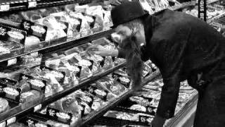 A Supermarket in California