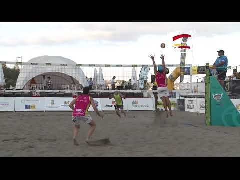 ¡Óscar Jiménez ve el hueco y la pone donde no llegan De Amo/Batallán!