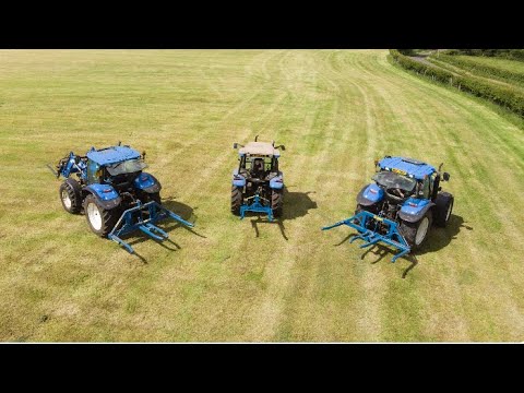 Fleming Double Bale Handlers!! Hydraulic Lift - Image 2