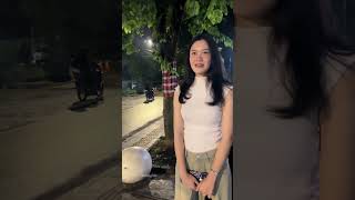 Download lagu IT'S SO AWESOME FOR A GIRL THIS BEAUTIFUL TO BE LEFT ALONE mp3