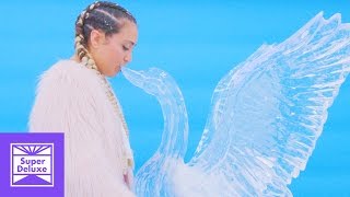 Ice Swan Bong | Stoned Mode