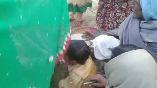 preview picture of video 'Laxmeshwar ki ladki ki mundan 15, 2016'