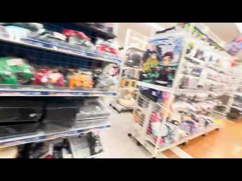 Walk and Talk With Justin in Japan Episode 23 Retro Game Store in Hon Atsugi