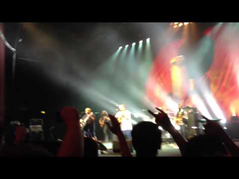 Tenacious D - Tribute - Hammersmith Apollo (Live)