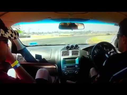 ~800hp xr6 turbo ute vs ~880hp xr6 turbo ute
