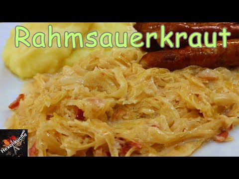 Rahmsauerkraut, lecker, schnell und einfach zubereitet. Cremiges Sauerkraut mit Bacon und Sahne