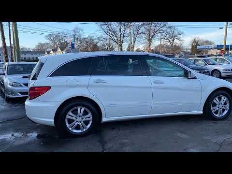 2009 Mercedes-Benz R350 4matic in Plainville, CT 06062