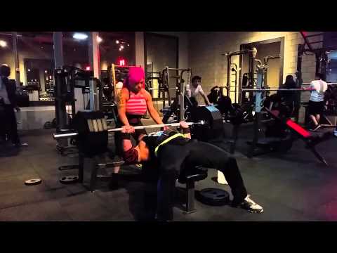 BigManny and She-hulk Bombshell smashing chest