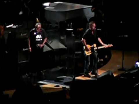 Springsteen & Sam Moore 