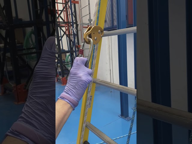 Vídeo relacionado con VFDZ Dispositivo de Seguridad Anticaídas Retráctil, 150kg (Verde,10m)