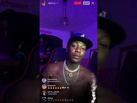 Abbot acusado por roubar c@lcinhas (lingerie prévia)