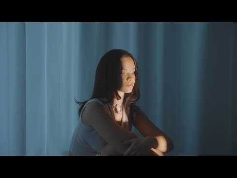 AVY - Niemand [Official Video]