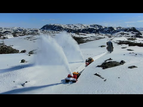 Snow moving in Norway - 4k (Brøyting)