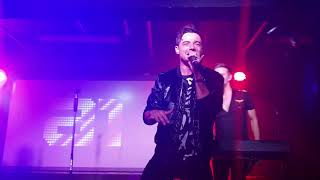 a1 - In Love And I Hate It - Manchester Academy 3 - 4/11/19