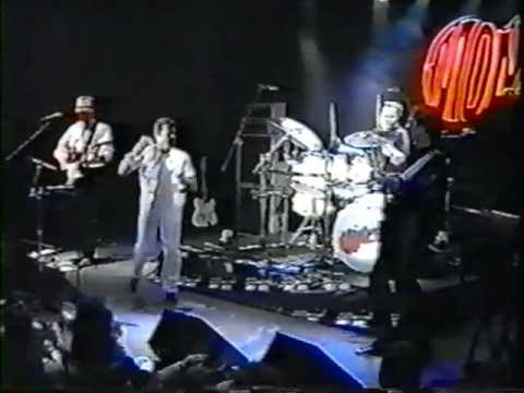 The Monkees - Steppin' Stone - Live 1996