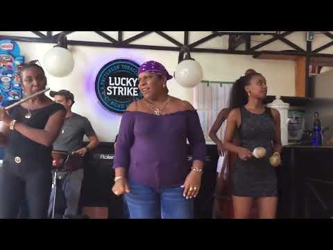 Dos Gardenias Los 5 del Son en La Dichosa Habana Cuba 720p