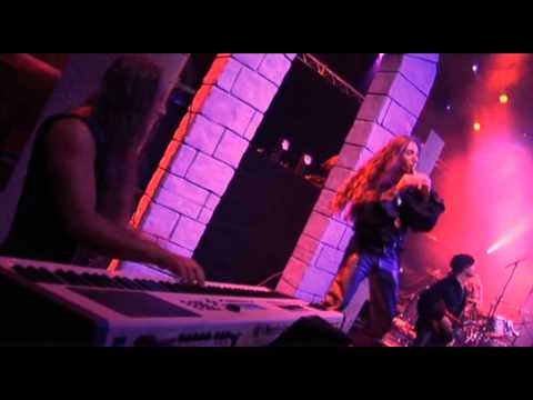 Rhapsody of Fire - The Village of Dwarves (Masters of Rock 2005)
