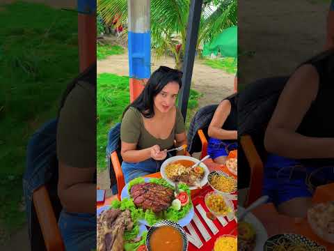 Hora do Almoço no Bar do Peixe zona Rural de Paranatama Pernambuco