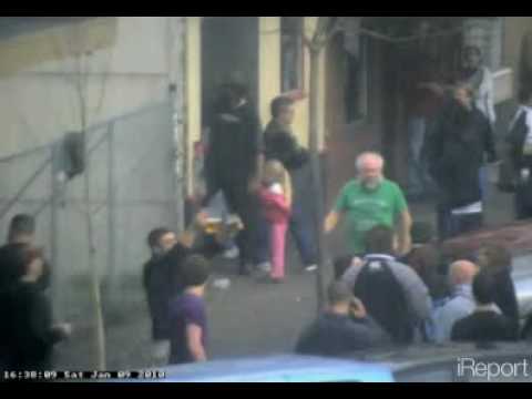 Jan. 09 2010 Earthquake caught on Arcata Plaza Webcam in California